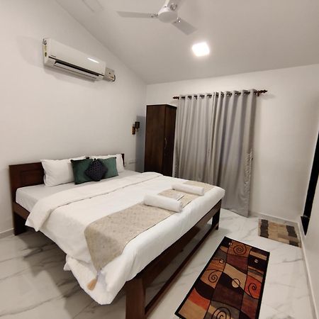 Whitehouse Homestay By Oxystays Hospitality 알리바그 외부 사진