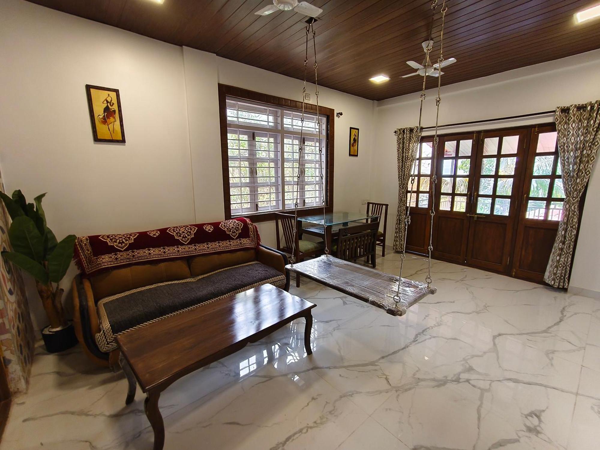 Whitehouse Homestay By Oxystays Hospitality 알리바그 객실 사진